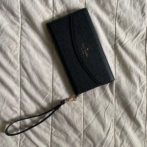 Kate Spade iPhone wristlet